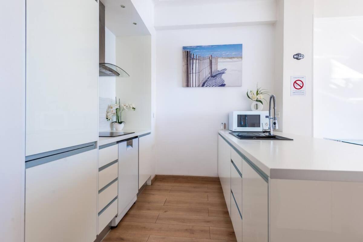 Modern Sea View Apartment On Promenade Des Anglais Nice Exteriér fotografie